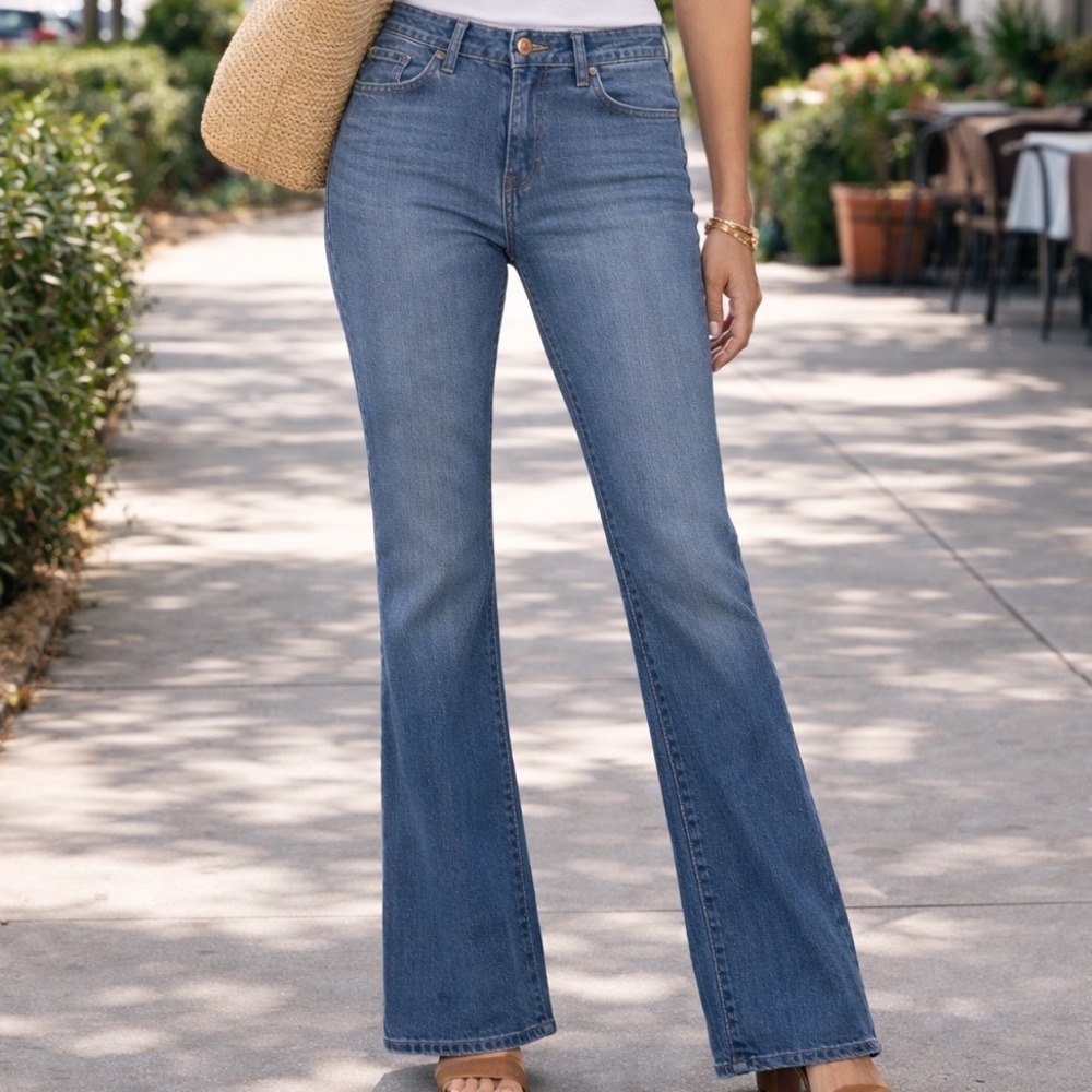 Gap 1969 Jeans Long‎ and Lean Size 12 Womens Blue Boot Cut Casual